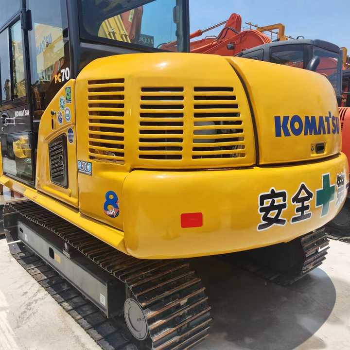 Used Excavator KOMATSU PC70-8 Construction Machinery Excavator PC70-8 PC60 PC70 Excavators for Sale at Negotiable Price - Grävmaskin: bild 3 Used Excavator KOMATSU PC70-8 Construction Machinery Excavator PC70-8 PC60 PC70 Excavators for Sale at Negotiable Price - Grävmaskin: bild 3