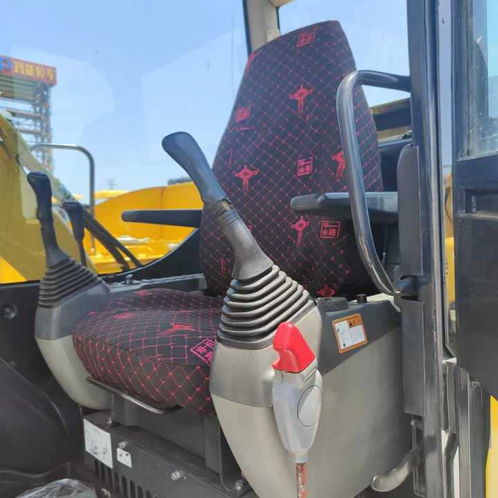 Used Excavator KOMATSU PC70-8 Construction Machinery Excavator PC70-8 PC60 PC70 Excavators for Sale at Negotiable Price - Grävmaskin: bild 5 Used Excavator KOMATSU PC70-8 Construction Machinery Excavator PC70-8 PC60 PC70 Excavators for Sale at Negotiable Price - Grävmaskin: bild 5