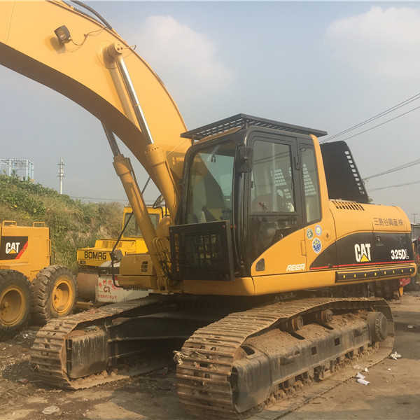 Used Excavator Machine CAT 325DL Construction Good Efficient Used Machinery Caterpillar Used CAT 325DL Excavators - Grävmaskin på däck: bild 1 Used Excavator Machine CAT 325DL Construction Good Efficient Used Machinery Caterpillar Used CAT 325DL Excavators - Grävmaskin på däck: bild 1