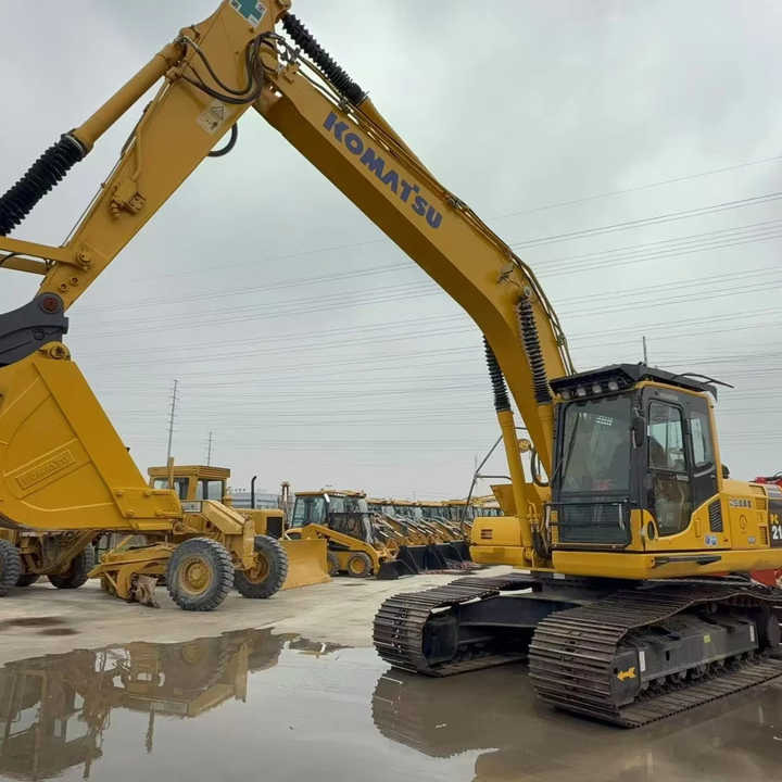 Used Good Quality Japan Original PC210-8 in Good Condition PC210-8 Komatsu - Bandgrävare: bild 1 Used Good Quality Japan Original PC210-8 in Good Condition PC210-8 Komatsu - Bandgrävare: bild 1