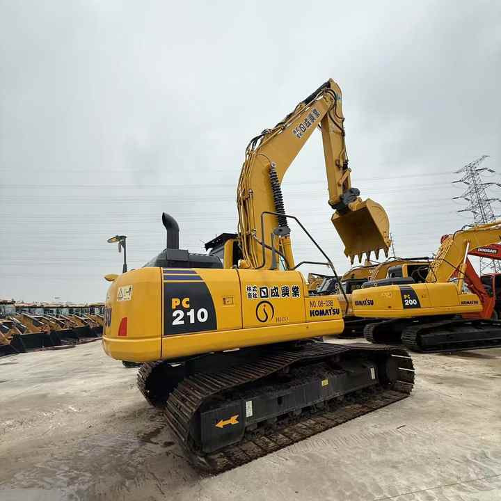 Used Good Quality Japan Original PC210-8 in Good Condition PC210-8 Komatsu - Bandgrävare: bild 3 Used Good Quality Japan Original PC210-8 in Good Condition PC210-8 Komatsu - Bandgrävare: bild 3