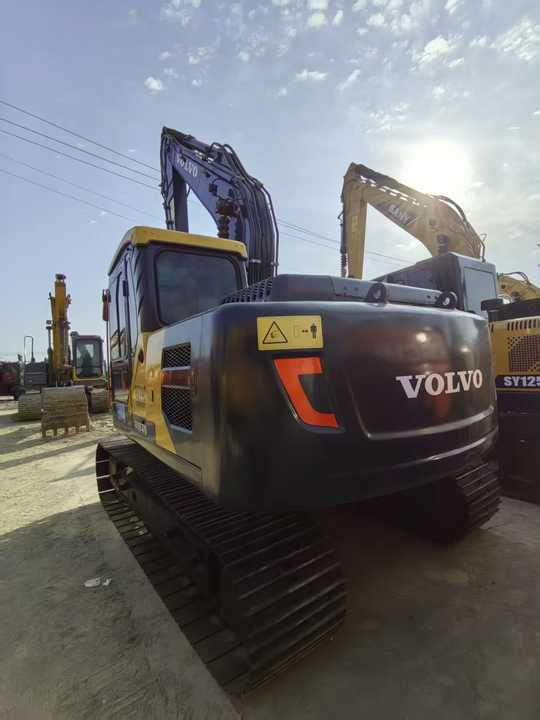 Used Volvo 14 tonne crawler excavator Volvo ec140 excavator powerful low price good quality for sale - Bandgrävare: bild 4 Used Volvo 14 tonne crawler excavator Volvo ec140 excavator powerful low price good quality for sale - Bandgrävare: bild 4