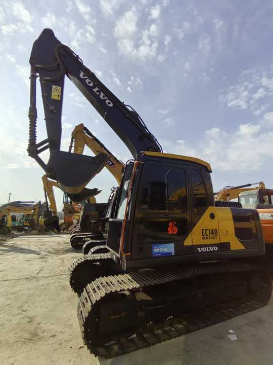 Used Volvo 14 tonne crawler excavator Volvo ec140 excavator powerful low price good quality for sale - Bandgrävare: bild 2 Used Volvo 14 tonne crawler excavator Volvo ec140 excavator powerful low price good quality for sale - Bandgrävare: bild 2
