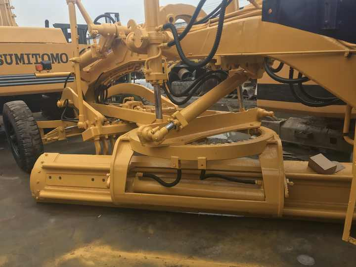 Used komatsu Gd505a Gd505 Motor Grader - Väghyvel: bild 5 Used komatsu Gd505a Gd505 Motor Grader - Väghyvel: bild 5