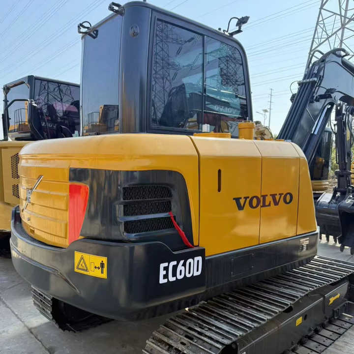 Used volvo Ec60 Mini 6tons Excavator in Stock for Sale - Bandgrävare: bild 1 Used volvo Ec60 Mini 6tons Excavator in Stock for Sale - Bandgrävare: bild 1