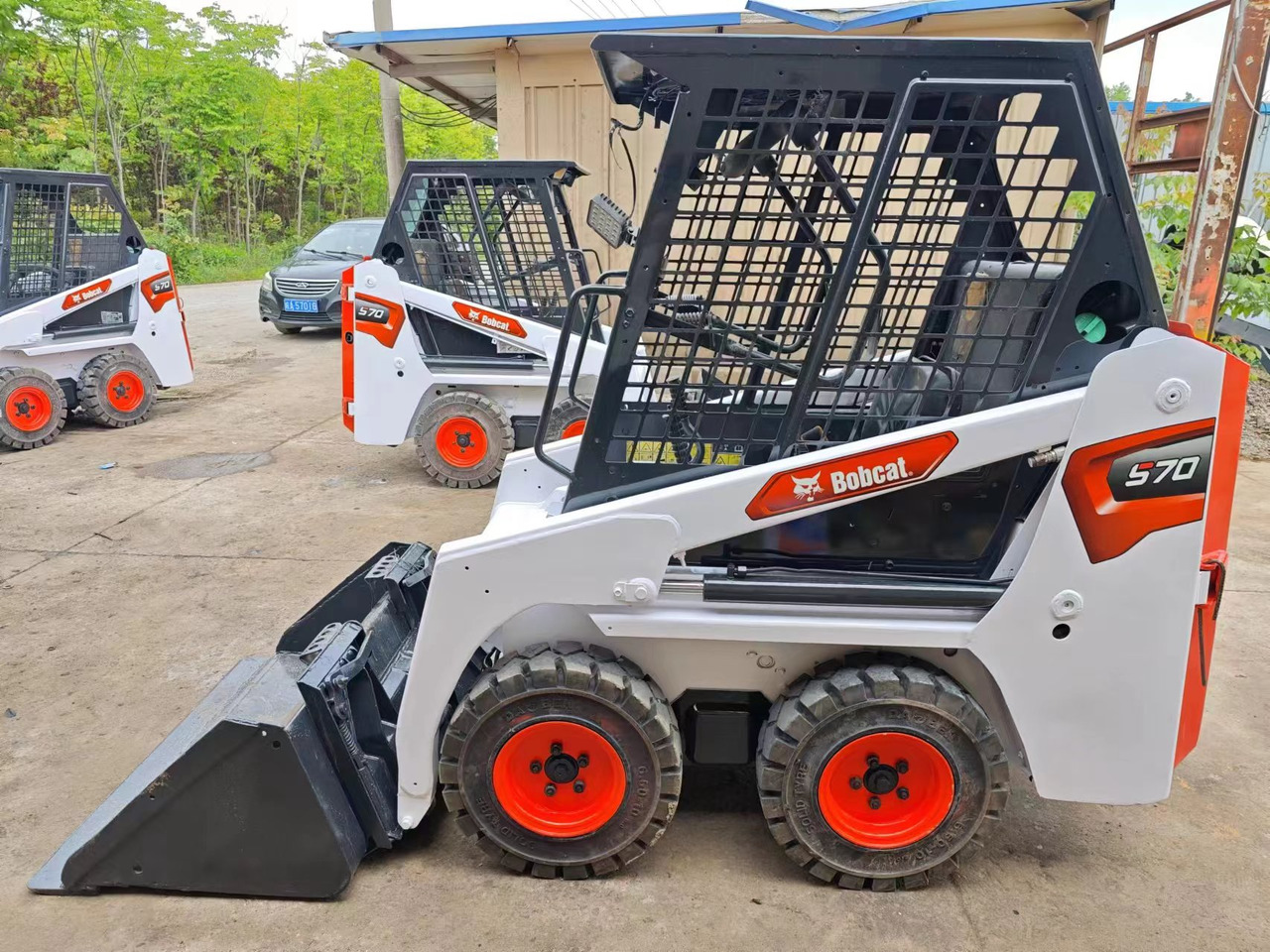 BOBCAT S70 - Kompaktlastare/ Slirstyrda lastare: bild 1 BOBCAT S70 - Kompaktlastare/ Slirstyrda lastare: bild 1
