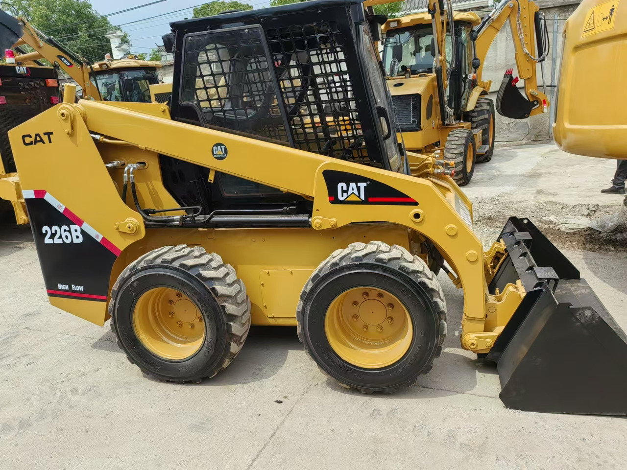 CATERPILLAR 226B - Kompaktlastare/ Slirstyrda lastare: bild 1 CATERPILLAR 226B - Kompaktlastare/ Slirstyrda lastare: bild 1
