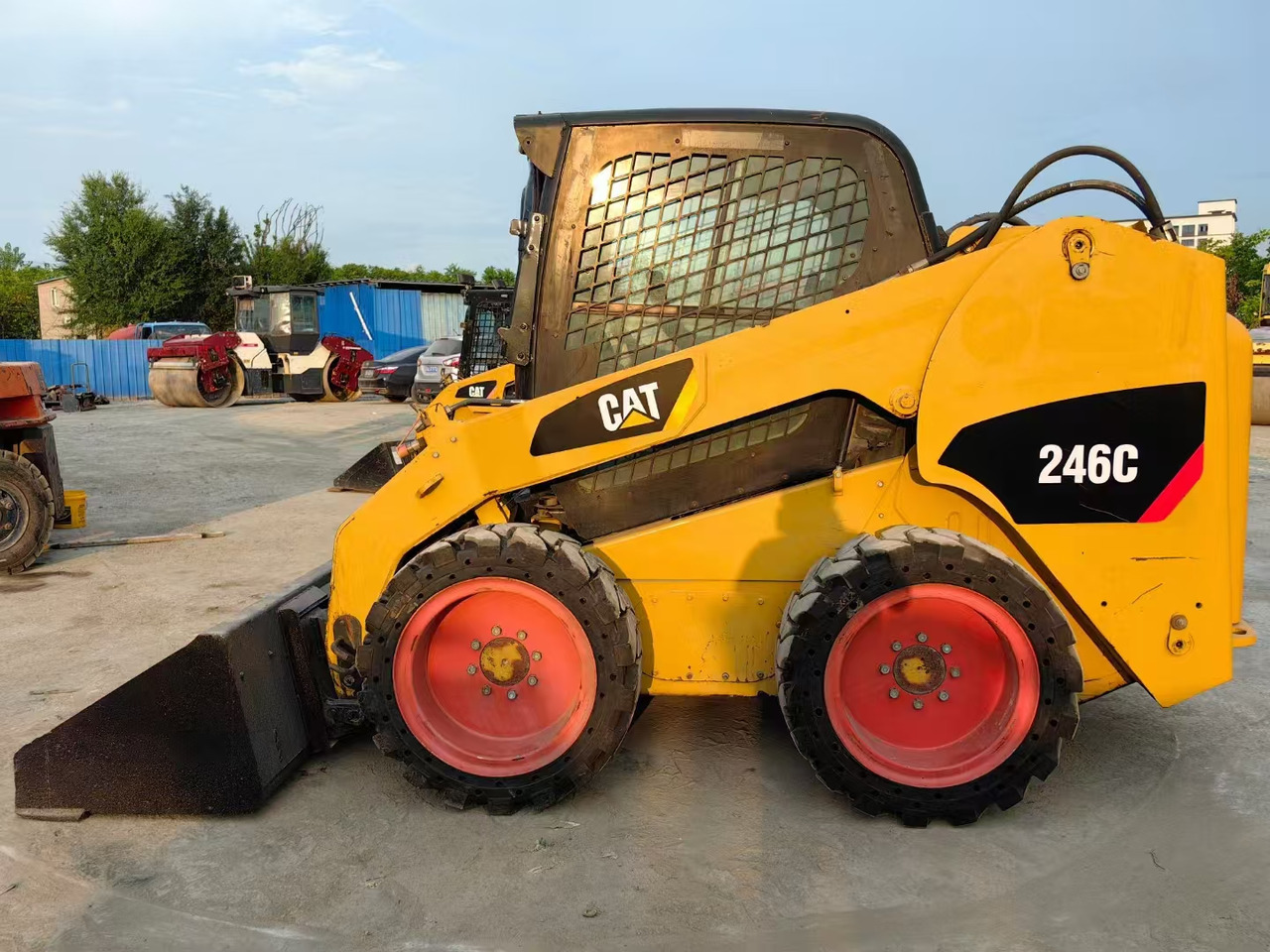 CATERPILLAR 246C - Kompaktlastare/ Slirstyrda lastare: bild 1 CATERPILLAR 246C - Kompaktlastare/ Slirstyrda lastare: bild 1