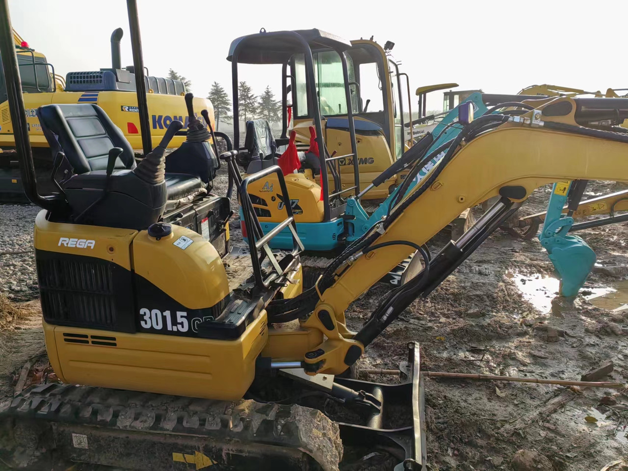 CATERPILLAR 301.5C - Minigrävmaskin: bild 2 CATERPILLAR 301.5C - Minigrävmaskin: bild 2