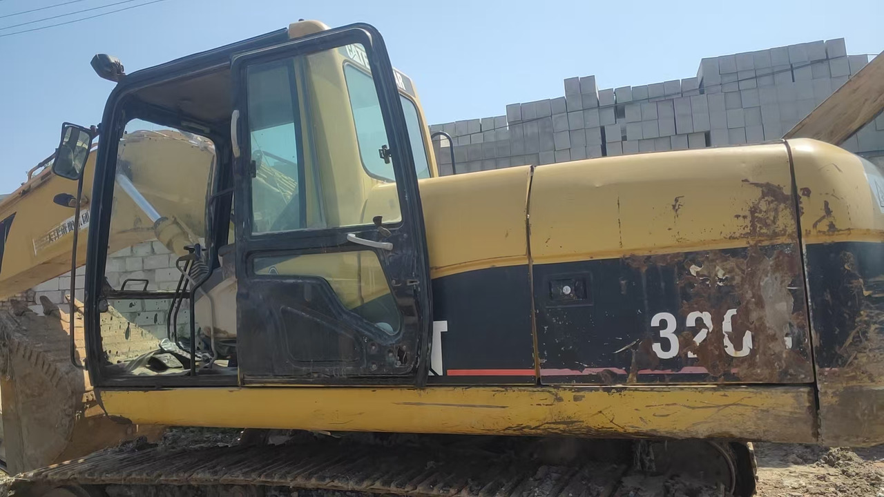 CATERPILLAR 320C - Bandgrävare: bild 4 CATERPILLAR 320C - Bandgrävare: bild 4