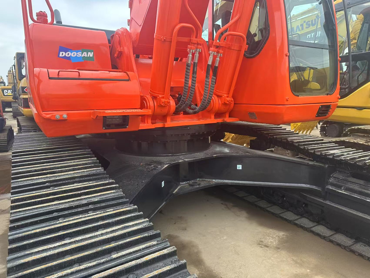 DOOSAN DX420LC-9C - Bandgrävare: bild 4 DOOSAN DX420LC-9C - Bandgrävare: bild 4