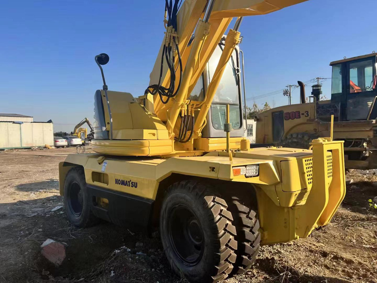 KOMATSU PC128US - Grävmaskin på däck: bild 3 KOMATSU PC128US - Grävmaskin på däck: bild 3