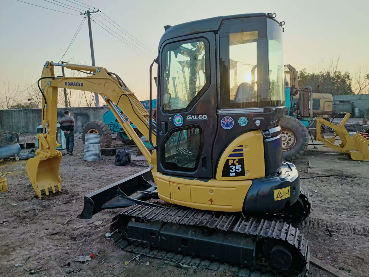 KOMATSU PC35 - Minigrävmaskin: bild 1 KOMATSU PC35 - Minigrävmaskin: bild 1