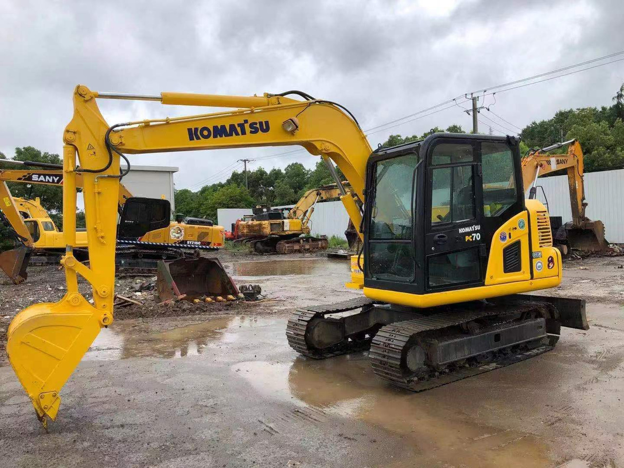 KOMATSU PC70-8 - Bandgrävare: bild 1 KOMATSU PC70-8 - Bandgrävare: bild 1