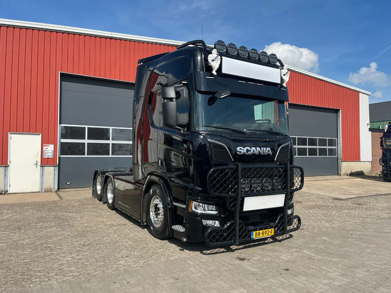 Scania R660 R660 6x2 - Dragbil: bild 2 Scania R660 R660 6x2 - Dragbil: bild 2