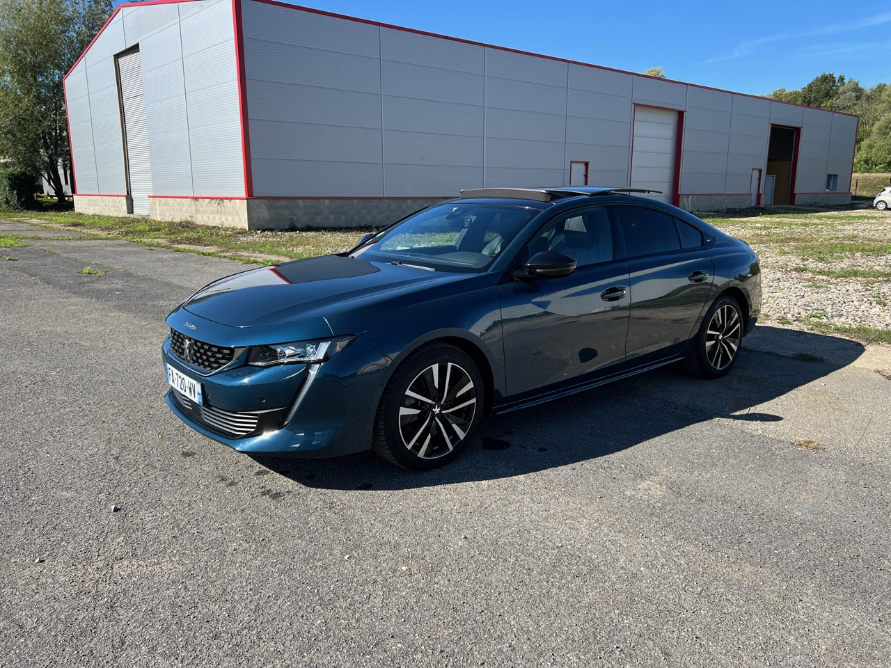 PEUGEOT 508 BlueHDi 180 ch S&S EAT8 GT - Sedan: bild 1 PEUGEOT 508 BlueHDi 180 ch S&S EAT8 GT - Sedan: bild 1