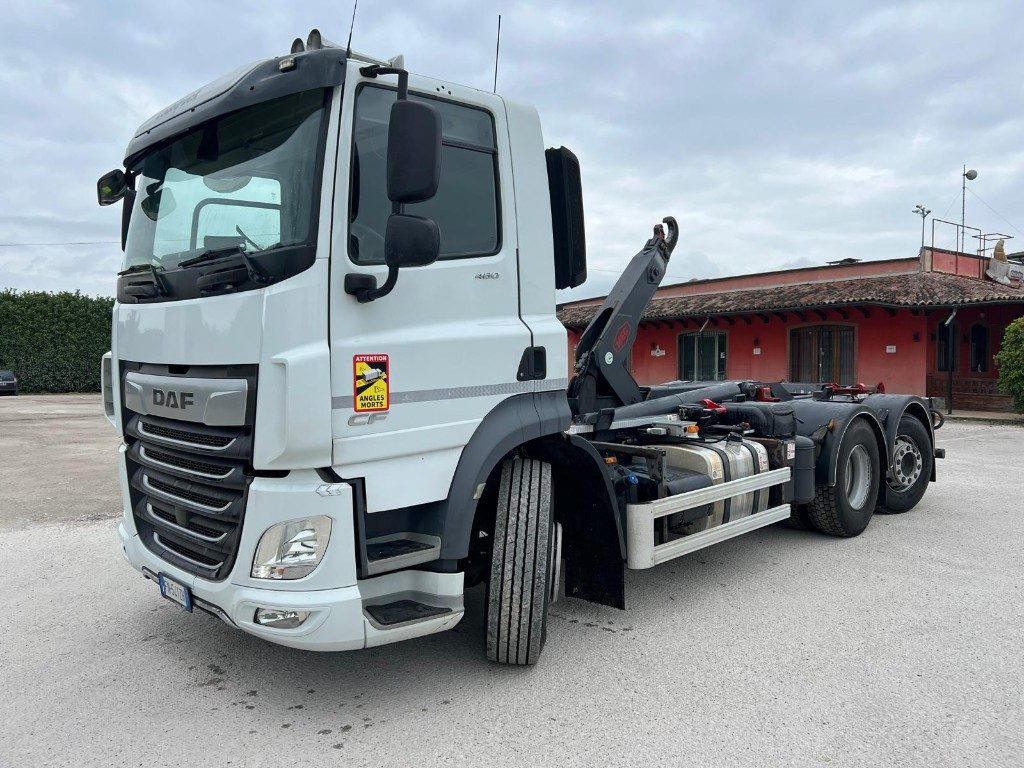 DAF CF480 SCARRABILE - Lastväxlare lastbil: bild 1 DAF CF480 SCARRABILE - Lastväxlare lastbil: bild 1