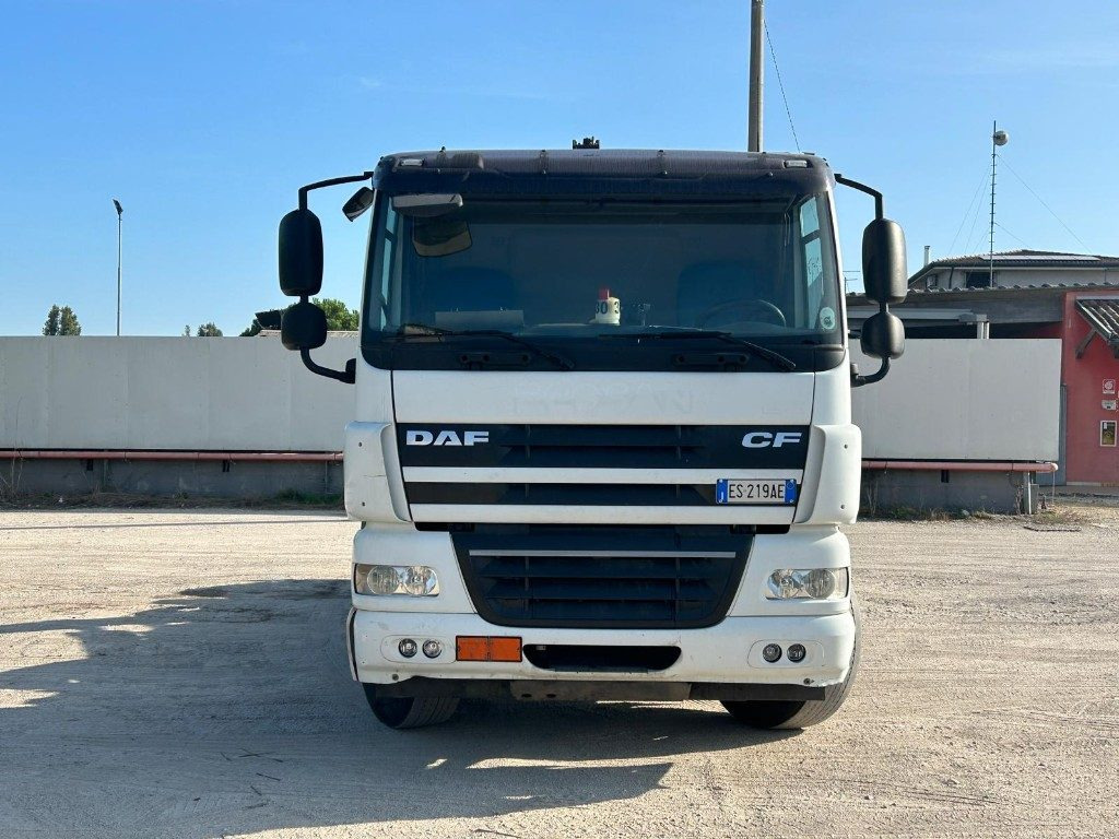 DAF CF85 SCARRABILE - Lastväxlare lastbil: bild 2 DAF CF85 SCARRABILE - Lastväxlare lastbil: bild 2