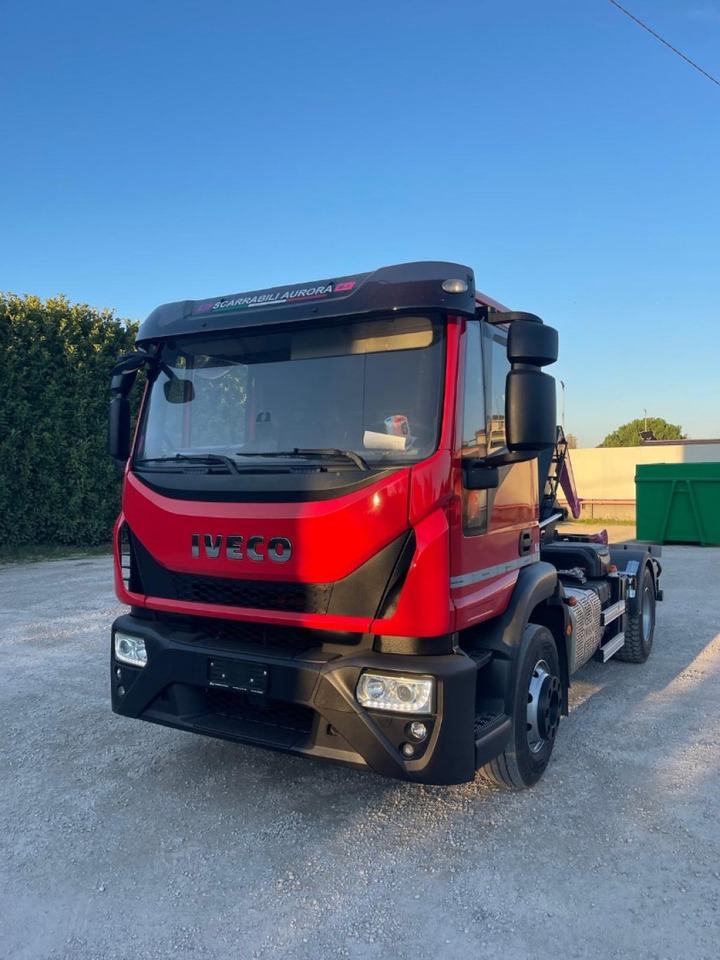 IVECO EUROCARGO 160E32 CON SCARRABILE NUOVO - Lastväxlare lastbil: bild 4 IVECO EUROCARGO 160E32 CON SCARRABILE NUOVO - Lastväxlare lastbil: bild 4
