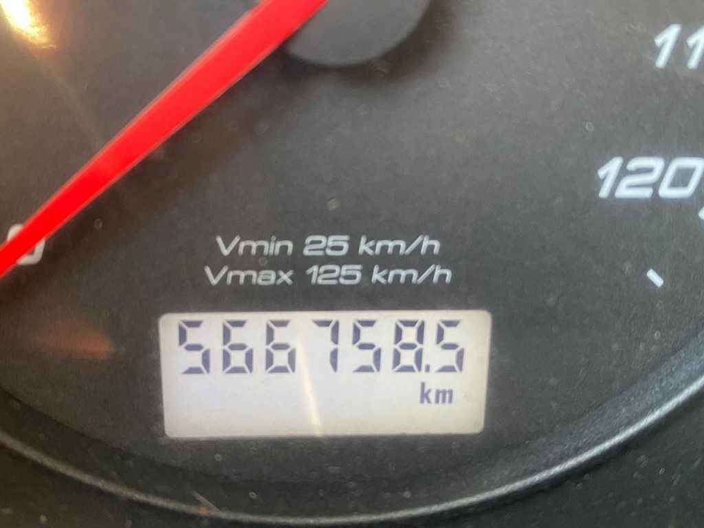 IVECO STRALIS 310 SCARRABILE FULL PNEUMATICO - Lastväxlare lastbil: bild 3 IVECO STRALIS 310 SCARRABILE FULL PNEUMATICO - Lastväxlare lastbil: bild 3