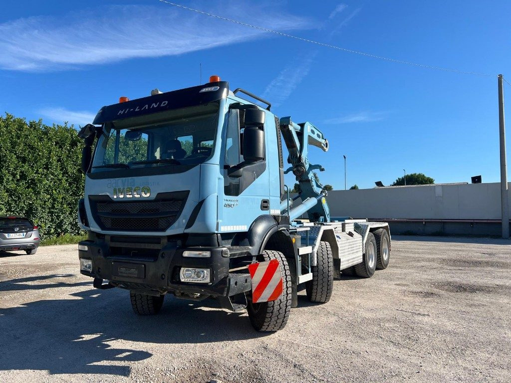 IVECO TRAKKER 450 SCARRABILE - Lastväxlare lastbil: bild 2 IVECO TRAKKER 450 SCARRABILE - Lastväxlare lastbil: bild 2
