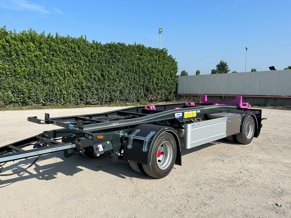 PIACENZA RIMORCHIO PIACENZA SCARRABILE PNEUMATICO NUOVO - Lastväxlarsläp/ Liftdumpersläp: bild 3 PIACENZA RIMORCHIO PIACENZA SCARRABILE PNEUMATICO NUOVO - Lastväxlarsläp/ Liftdumpersläp: bild 3