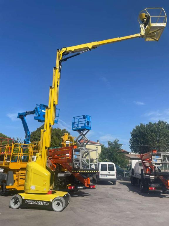 JLG TOUCAN 12E PLUS - Pelarlift: bild 2 JLG TOUCAN 12E PLUS - Pelarlift: bild 2