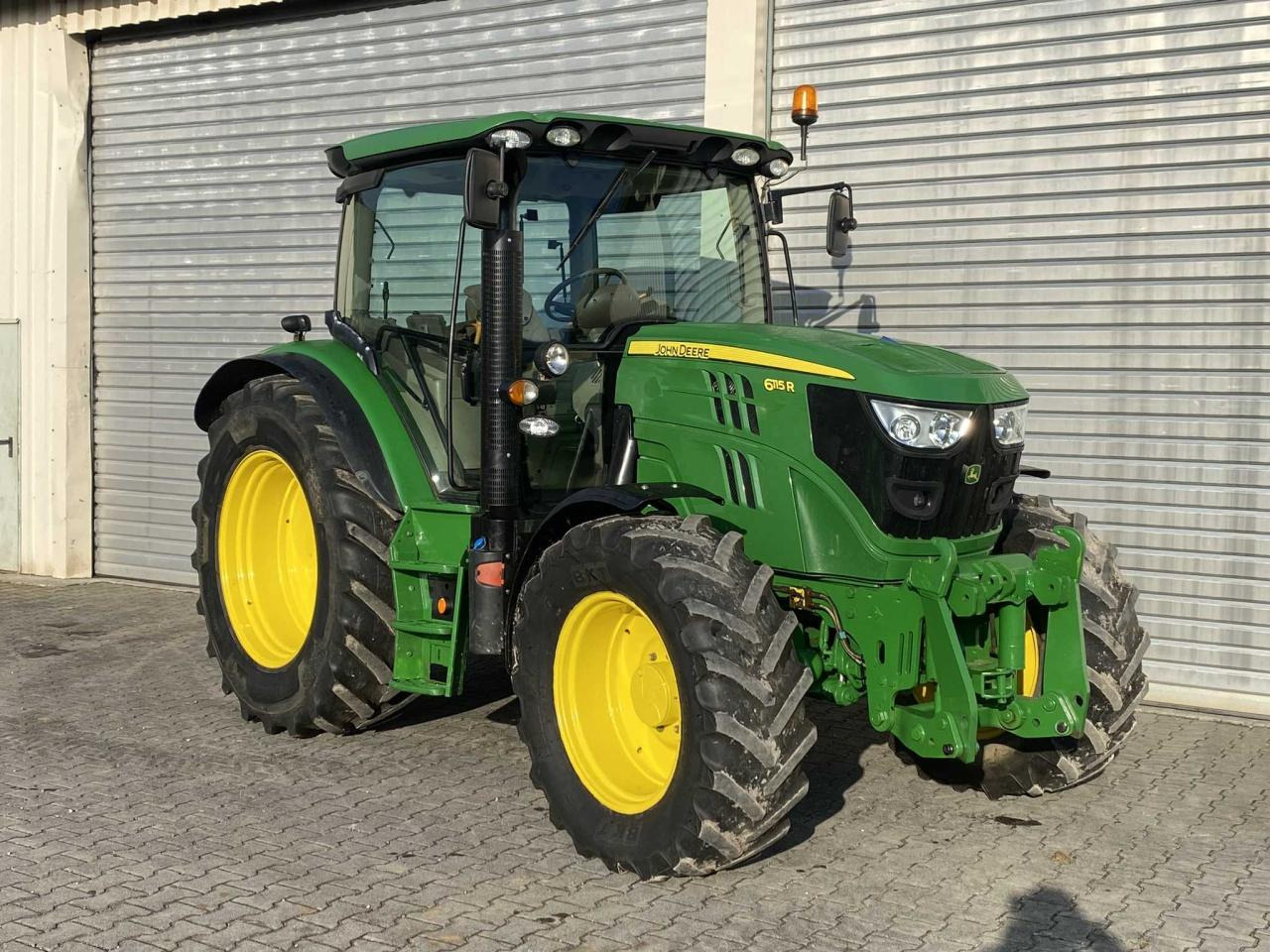 John Deere 6115R - Traktor: bild 3 John Deere 6115R - Traktor: bild 3