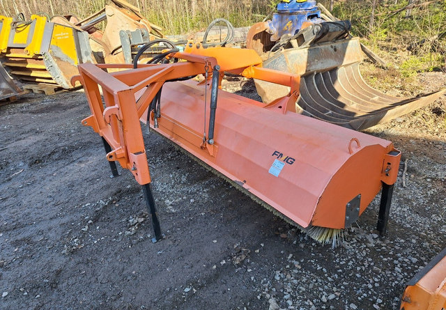 FMG AH 240 - Sopaggregat för Byggmaskiner: bild 1 FMG AH 240 - Sopaggregat för Byggmaskiner: bild 1