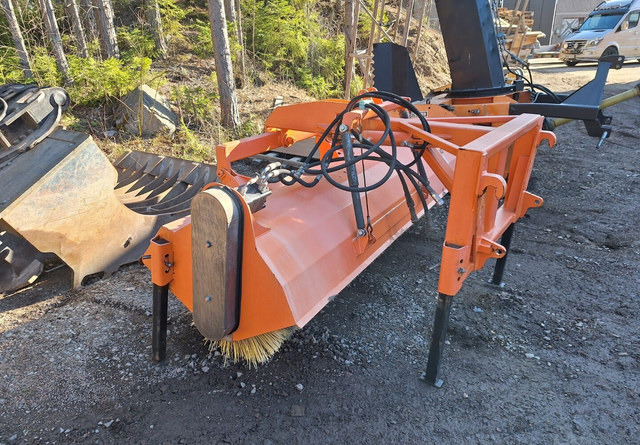 FMG AH 240 - Sopaggregat för Byggmaskiner: bild 2 FMG AH 240 - Sopaggregat för Byggmaskiner: bild 2