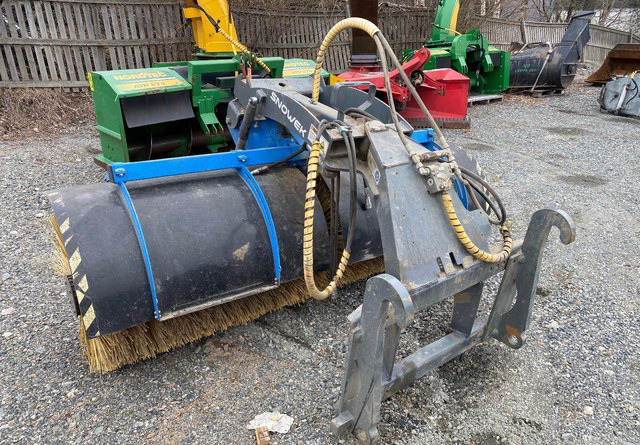 Snowek AH250 - Sopaggregat för Utility/ Specialfordon: bild 3 Snowek AH250 - Sopaggregat för Utility/ Specialfordon: bild 3