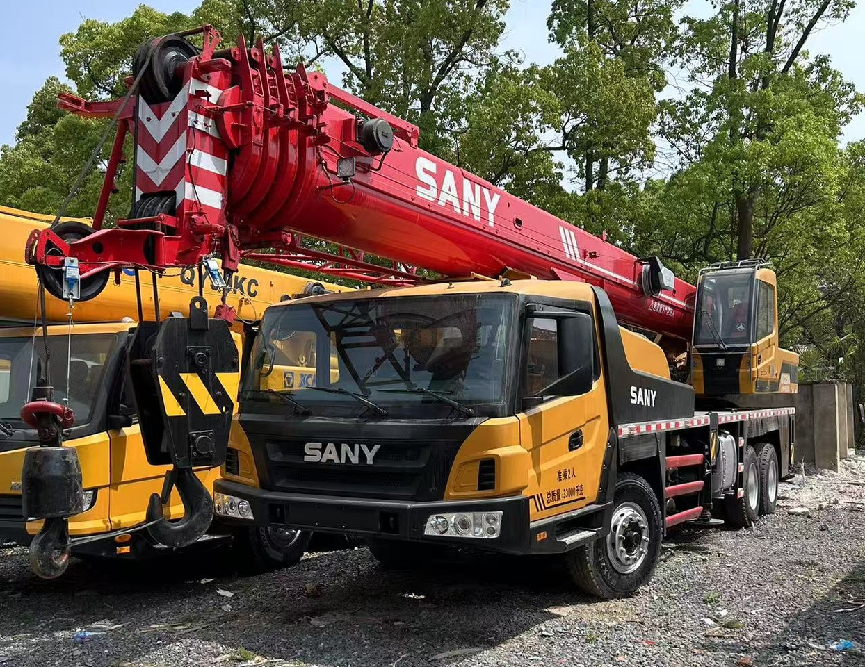 SANY STC250 STC300 STC350 STC500 STC750 25ton 30ton 35ton 50t 75t truck crane - Lyftkran: bild 1 SANY STC250 STC300 STC350 STC500 STC750 25ton 30ton 35ton 50t 75t truck crane - Lyftkran: bild 1