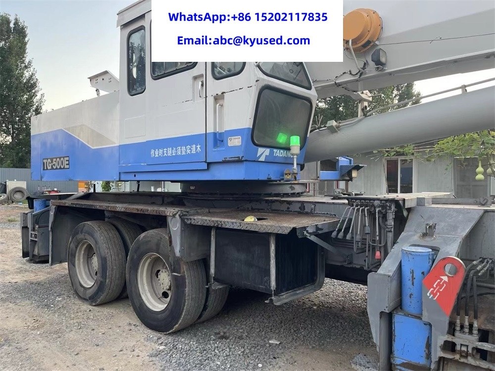 TADANO TG500E TG700E TG1000 TG250E TL250E TL300E 25TON 35TON 50TON 70TON 100TON - Mobilkran: bild 4 TADANO TG500E TG700E TG1000 TG250E TL250E TL300E 25TON 35TON 50TON 70TON 100TON - Mobilkran: bild 4