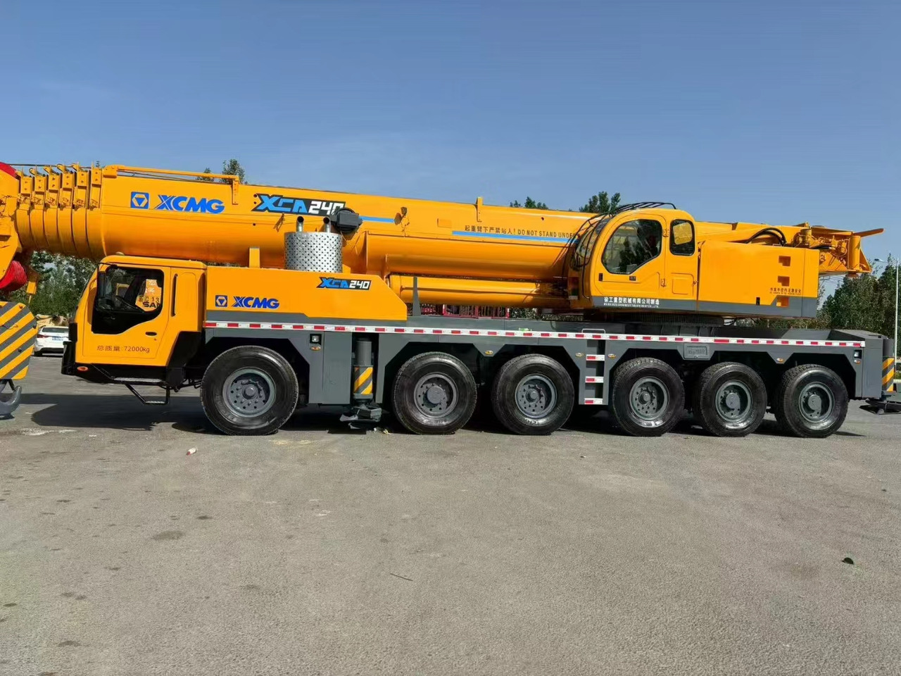 XCMG QAY240 XCT240 XCA240 QY240K 240 ton 250 ton 300 ton 260 ton 200 ton 220 ton crane - Allterrängkran: bild 1 XCMG QAY240 XCT240 XCA240 QY240K 240 ton 250 ton 300 ton 260 ton 200 ton 220 ton crane - Allterrängkran: bild 1
