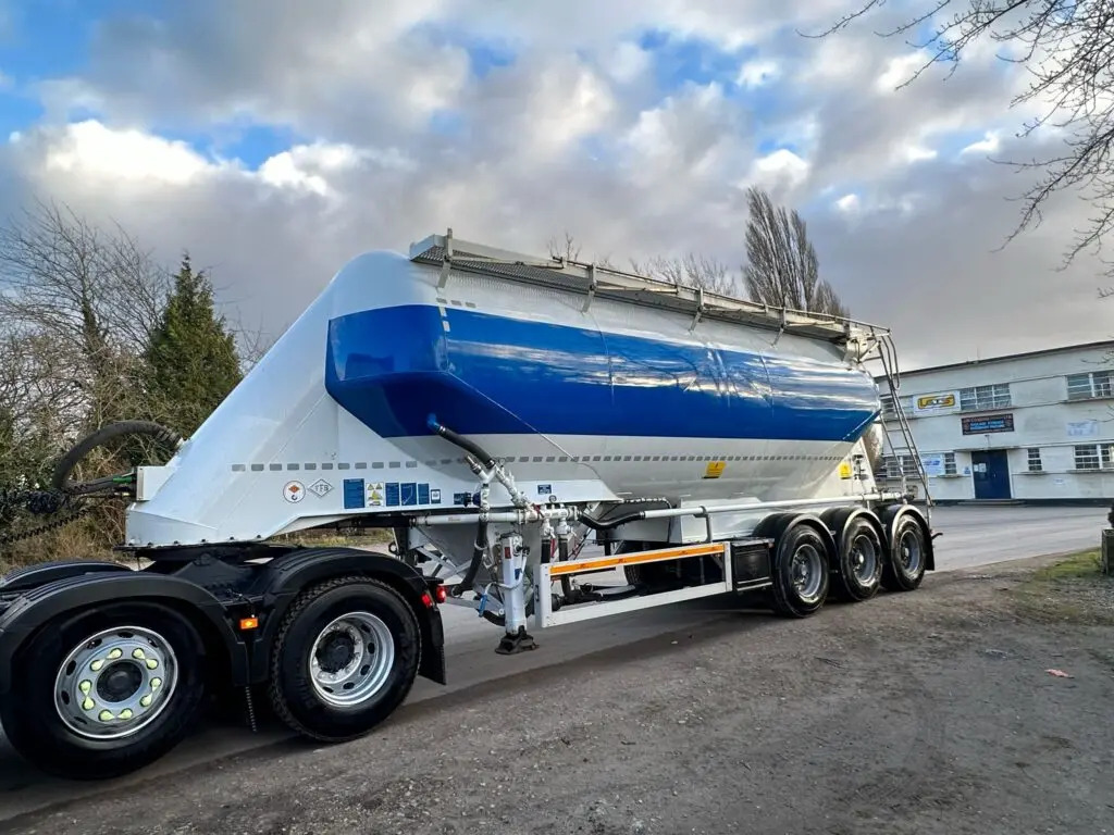 Feldbinder Powder Tanker - Bulktrailer: bild 2 Feldbinder Powder Tanker - Bulktrailer: bild 2