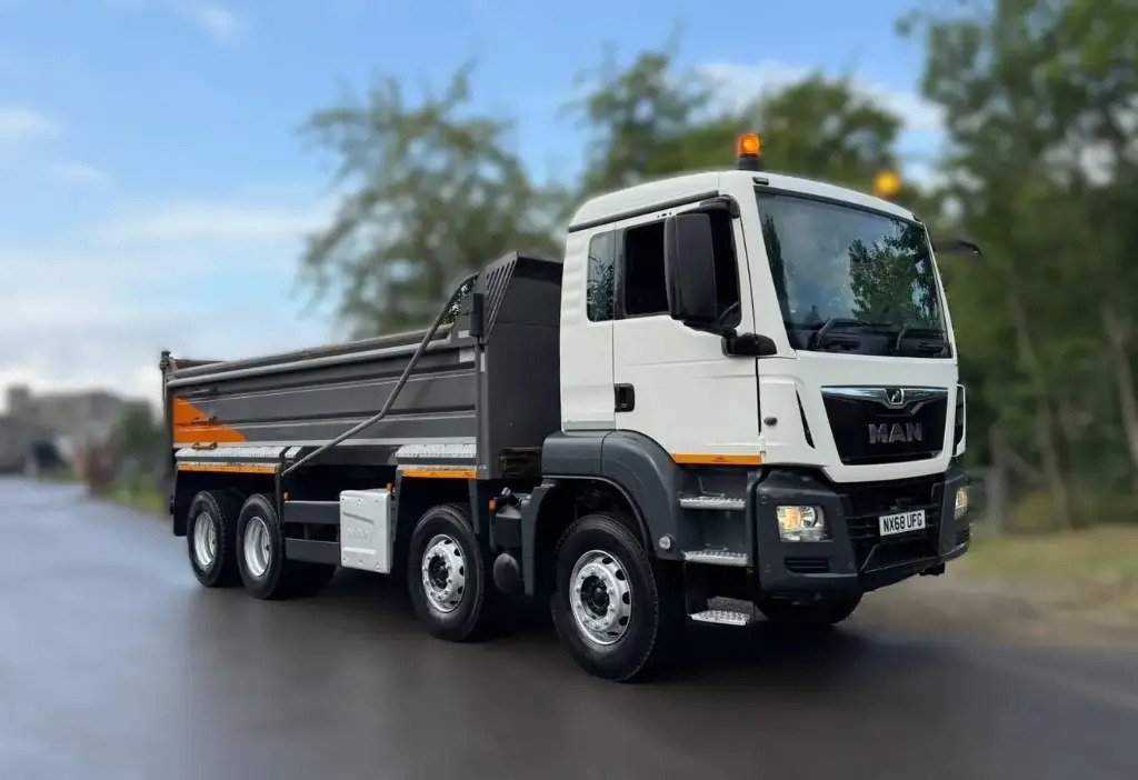 MAN TGS 35.420 8x4 Tipper (UFG) - Tippbil lastbil: bild 1 MAN TGS 35.420 8x4 Tipper (UFG) - Tippbil lastbil: bild 1