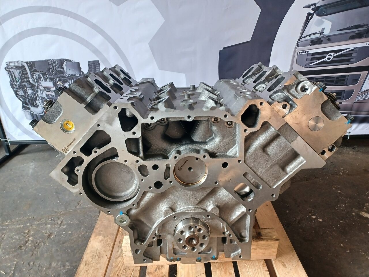 .V/3 Mercedes-Benz truck - Cylinderblock för Lastbil: bild 4 .V/3 Mercedes-Benz truck - Cylinderblock för Lastbil: bild 4