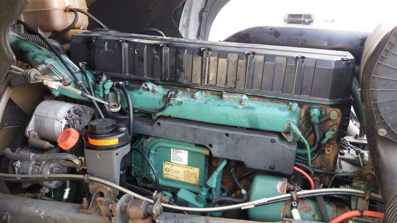 Volvo D12D 460 Volvo FH 12 - Motor för Lastbil: bild 1 Volvo D12D 460 Volvo FH 12 - Motor för Lastbil: bild 1