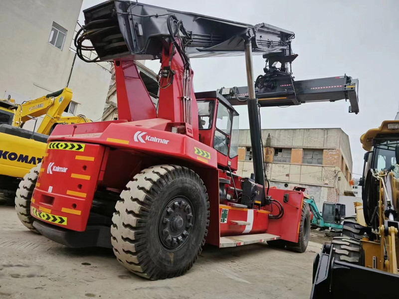 Kalmar DRF450 - Reachstacker: bild 1 Kalmar DRF450 - Reachstacker: bild 1