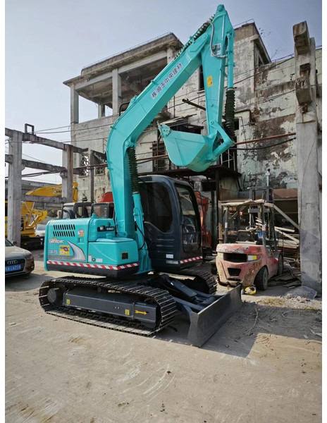 Kobelco SK75 - Minigrävmaskin: bild 1 Kobelco SK75 - Minigrävmaskin: bild 1