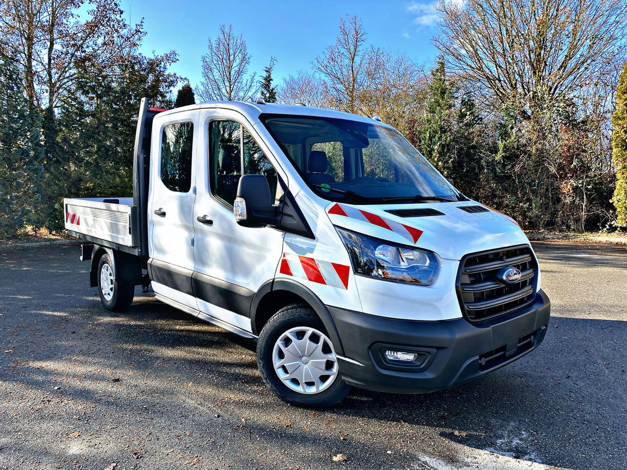 Ford Pritsche 350L2 DoKa|Trend|Garantie bis 08.27|19% - Transportbil med flak: bild 1 Ford Pritsche 350L2 DoKa|Trend|Garantie bis 08.27|19% - Transportbil med flak: bild 1