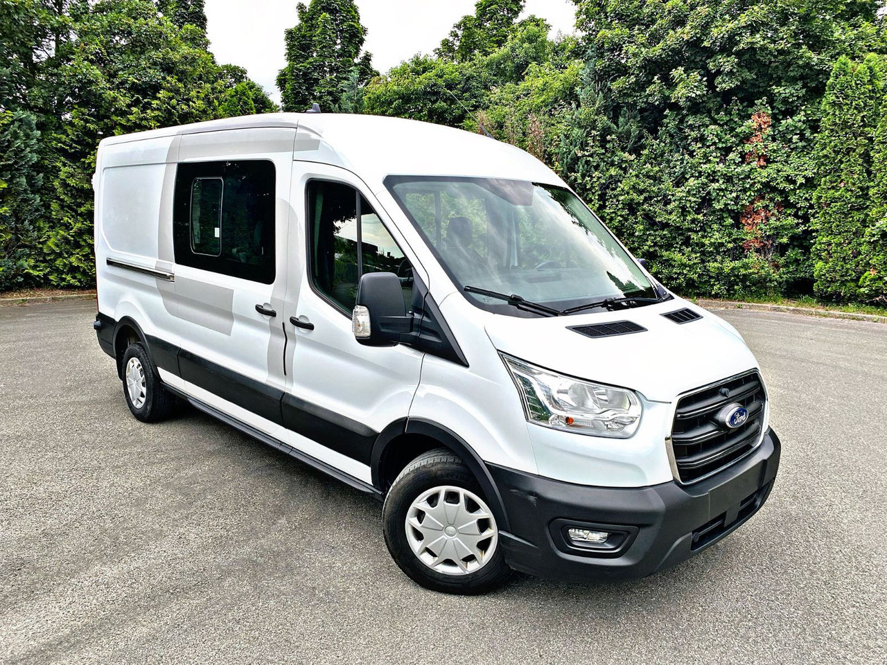 Ford Transit 350 L3H2 Trend|6Sitzer|Kamera|AHK|PDC|19 - Skåpbil, Dubbelhytt transportbil: bild 1 Ford Transit 350 L3H2 Trend|6Sitzer|Kamera|AHK|PDC|19 - Skåpbil, Dubbelhytt transportbil: bild 1