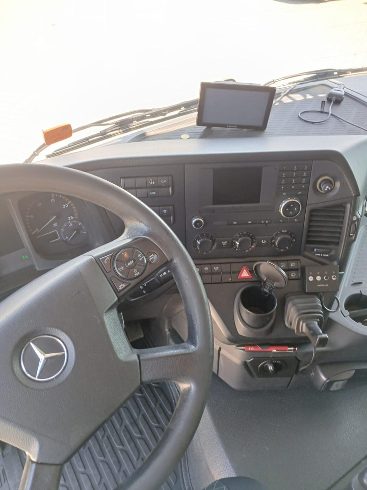 MERCEDES-BENZ AROCS 28.51 | 6x4| Klima | Retarder | Euro 6 - Flakbil, Kranbil: bild 5 MERCEDES-BENZ AROCS 28.51 | 6x4| Klima | Retarder | Euro 6 - Flakbil, Kranbil: bild 5