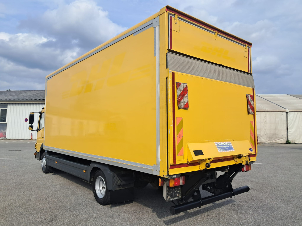 MERCEDES-BENZ ATEGO 8 16 Koffer mit LBW | Schalter | EZ 2013 - Lastbil med skåp: bild 5 MERCEDES-BENZ ATEGO 8 16 Koffer mit LBW | Schalter | EZ 2013 - Lastbil med skåp: bild 5