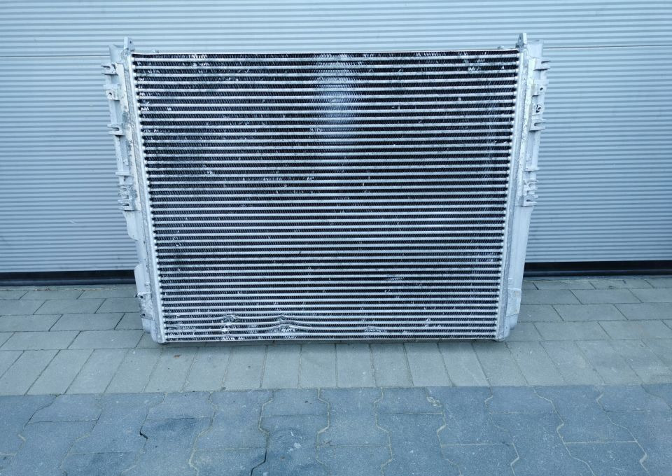 INTERCOOLER MERCREES ACTROS MP4 A9605000002 - Intercooler: bild 2 INTERCOOLER MERCREES ACTROS MP4 A9605000002 - Intercooler: bild 2