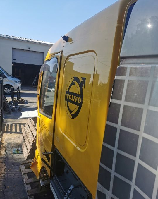 KABINA VOLVO FMX FM euro6 - Hytt för Lastbil: bild 5 KABINA VOLVO FMX FM euro6 - Hytt för Lastbil: bild 5