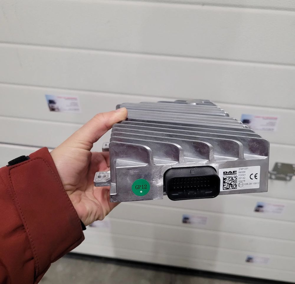 KOMPUTER STEROWNIK DAF 2381031 CHWALIM116 - Elektriskt system för Lastbil: bild 1 KOMPUTER STEROWNIK DAF 2381031 CHWALIM116 - Elektriskt system för Lastbil: bild 1