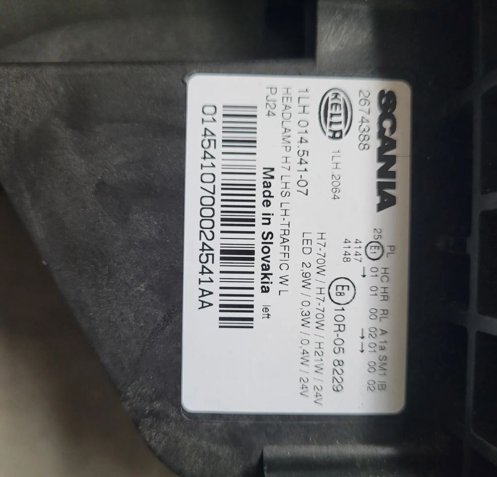 LAMPA ROBOCZA SCANIA RS NM.26743388 ORYGINAŁ CHWALIM116 - Ljus/ Belysning för Lastbil: bild 3 LAMPA ROBOCZA SCANIA RS NM.26743388 ORYGINAŁ CHWALIM116 - Ljus/ Belysning för Lastbil: bild 3