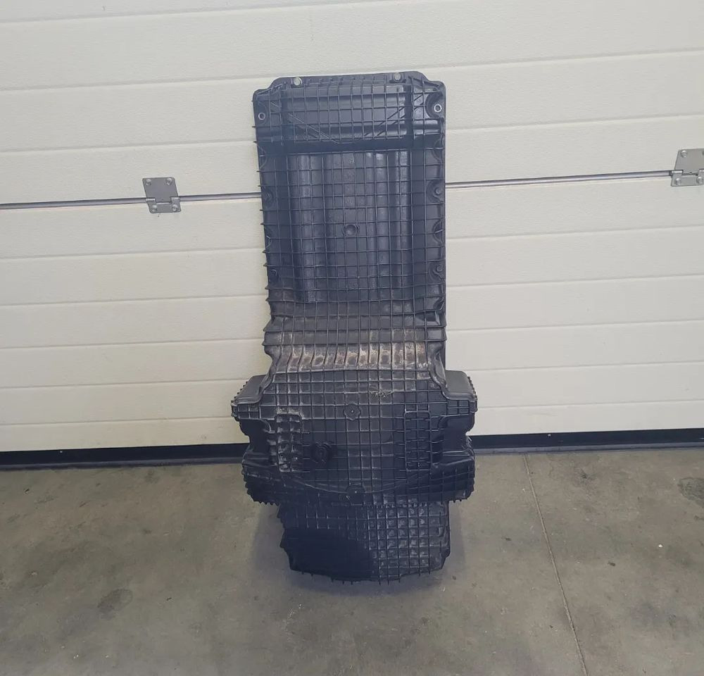 MISKA OLEJOWA MERCEDES ACTROS AXOR MP4 A470 010 43 13 - Oljetråg för Lastbil: bild 1 MISKA OLEJOWA MERCEDES ACTROS AXOR MP4 A470 010 43 13 - Oljetråg för Lastbil: bild 1
