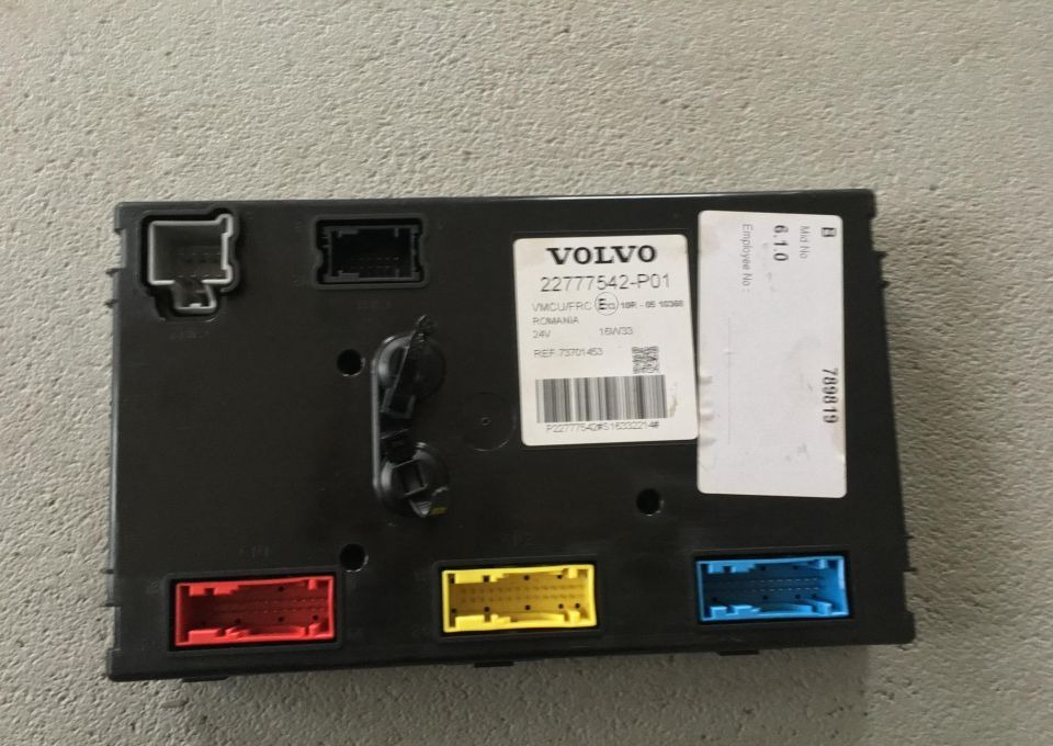 STEROWNIK KOMPUTER VOLVO 73701453 24V VMCU/FRC E13 - Kontrollenhet för Lastbil: bild 2 STEROWNIK KOMPUTER VOLVO 73701453 24V VMCU/FRC E13 - Kontrollenhet för Lastbil: bild 2